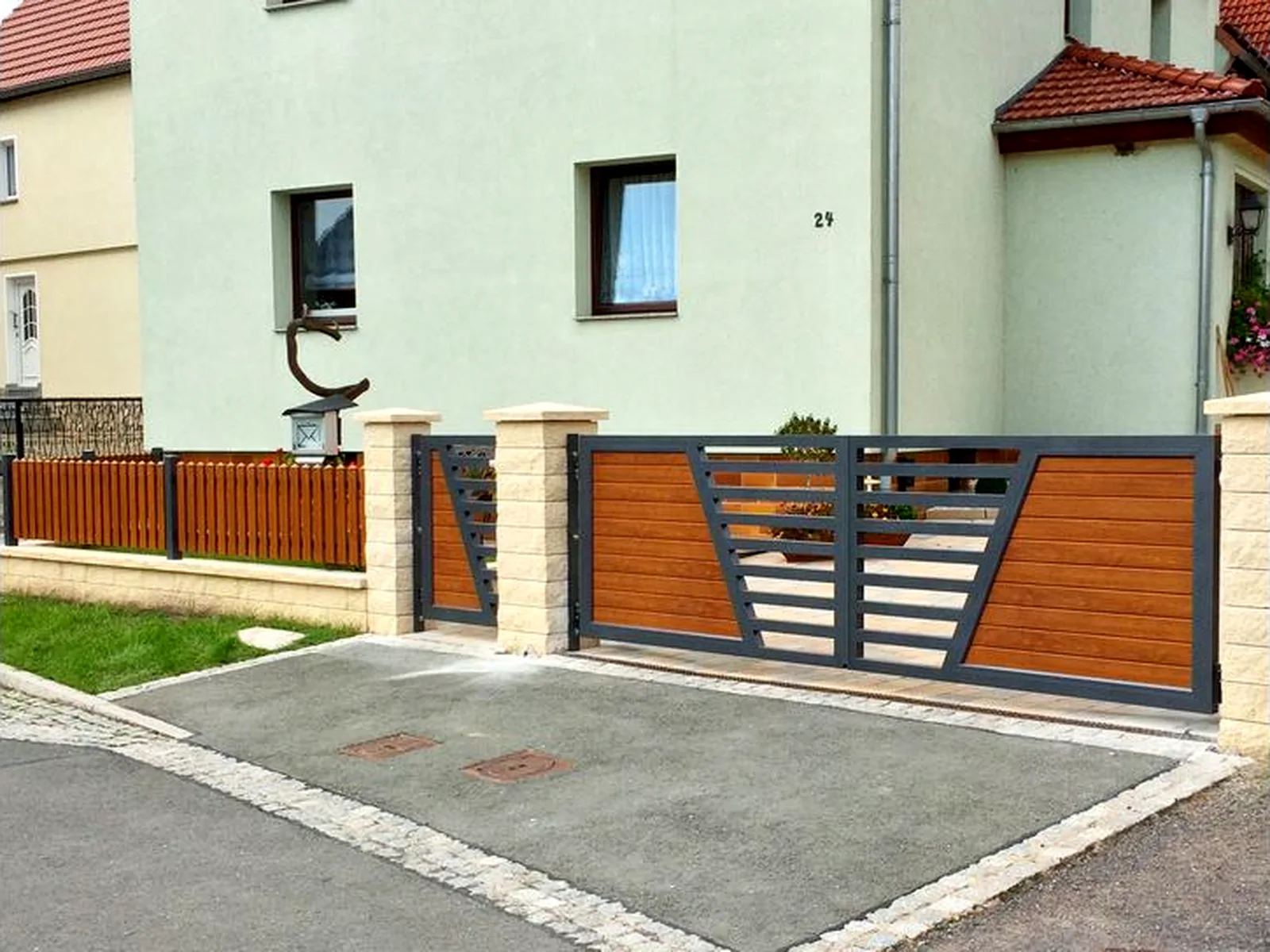 Anlage Modell Bahama, gefertigt von KAB Torsysteme in Brotterode-Trusetal