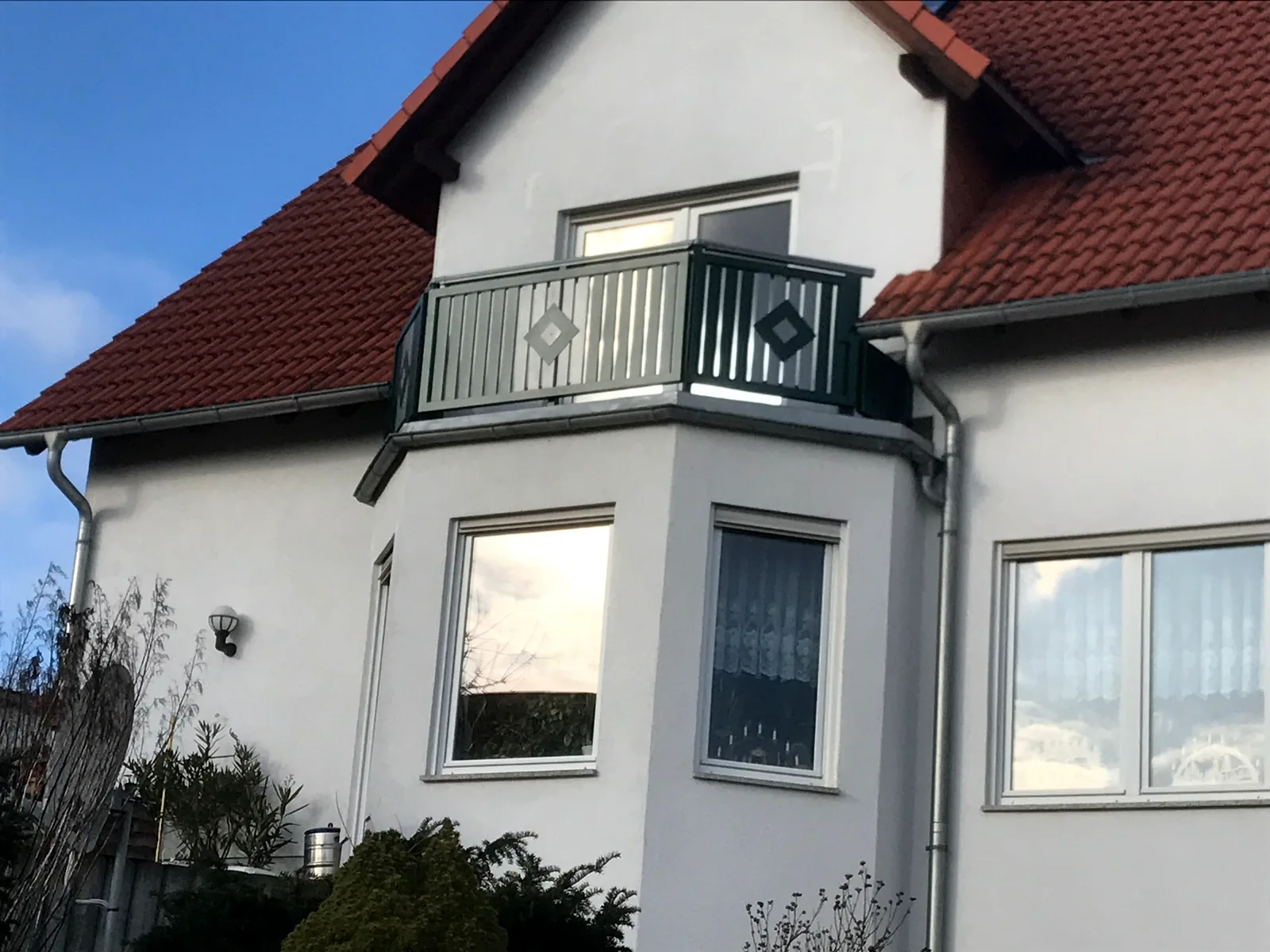 Anlage Balkone und Geländer, gefertigt von KAB Torsysteme in Brotterode-Trusetal