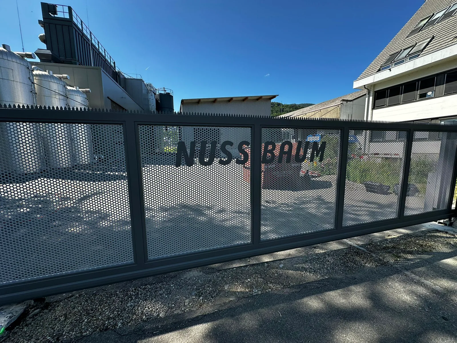 Anlage Modell Industrietor, gefertigt von KAB Torsysteme in Brotterode-Trusetal